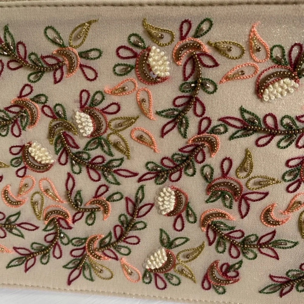 Anthropologie Deepa  Beaded Huma Pouch Clutch - Picture 4 of 5